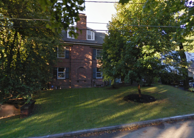 House at 36 Hillcrest Road